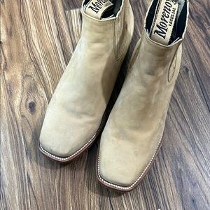 Leather suede botines